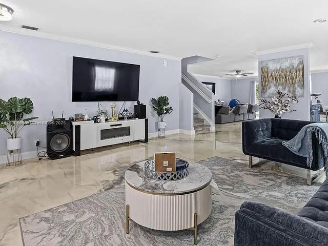 6627 Rainwood Cove Ln, Lake Worth, FL 33463