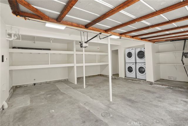 121 Topaz Ave, Newport Beach, CA 92662