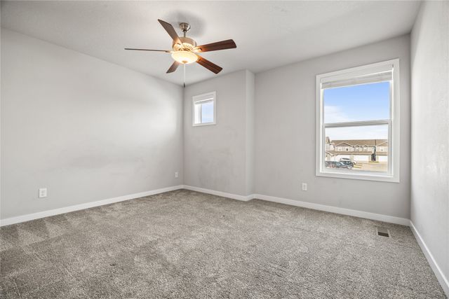 234 NE Meadow Lane, Ankeny, IA 50021