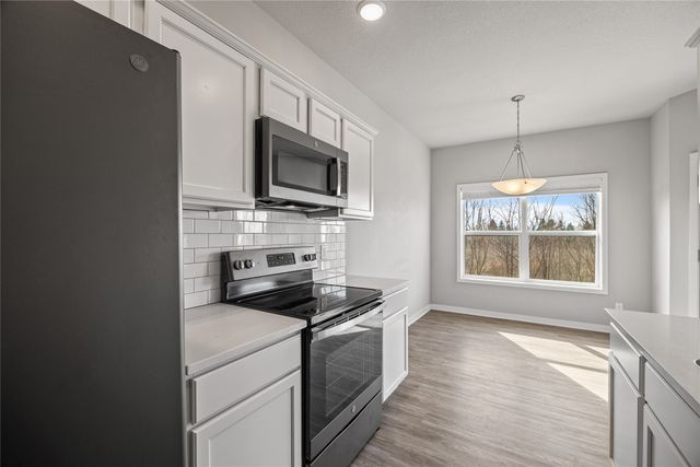 234 NE Meadow Lane, Ankeny, IA 50021