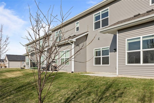 234 NE Meadow Lane, Ankeny, IA 50021
