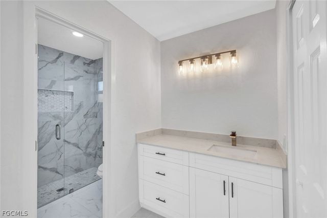 2134 SW 2nd CT, Cape Coral, FL 33991