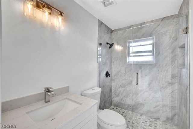 2134 SW 2nd CT, Cape Coral, FL 33991