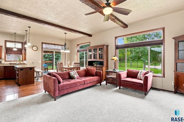 2600 E Kensington St Street, Sioux Falls, SD 57108