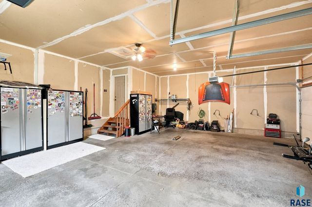 2600 E Kensington St Street, Sioux Falls, SD 57108
