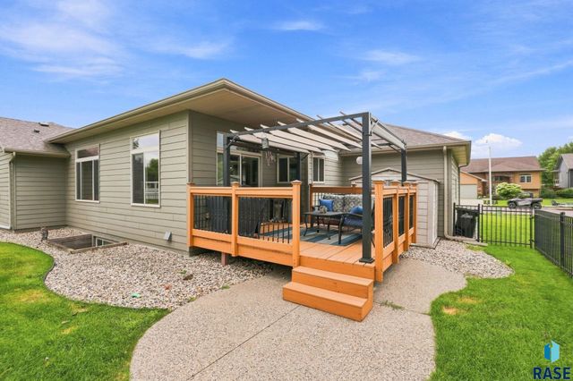 2600 E Kensington St Street, Sioux Falls, SD 57108