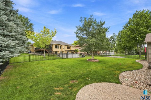 2600 E Kensington St Street, Sioux Falls, SD 57108