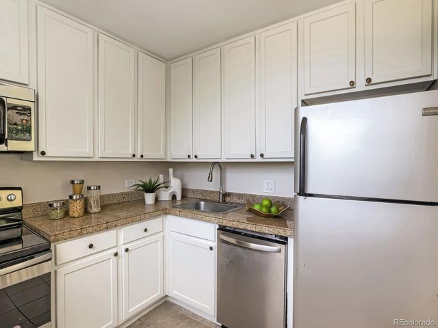 1200 Vine St 4C, Denver, CO 80206