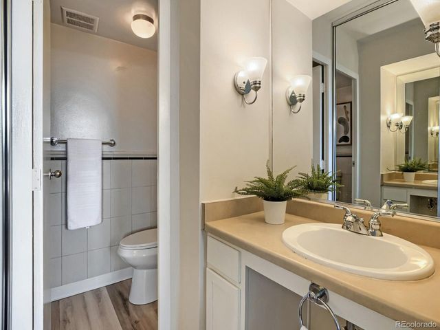 1200 Vine St 4C, Denver, CO 80206