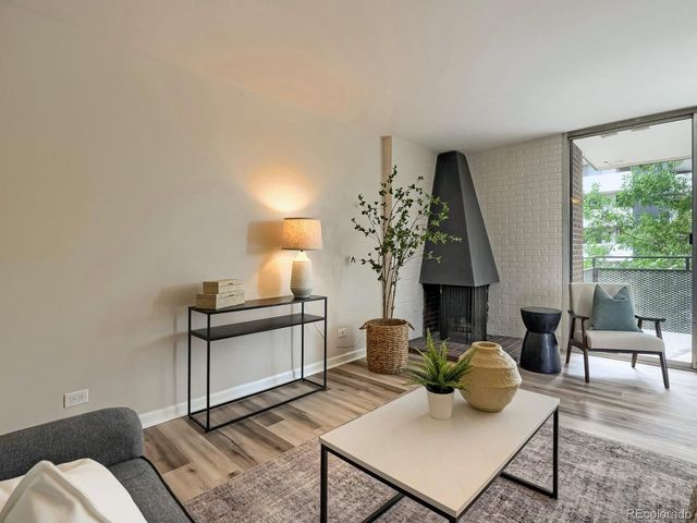 1200 Vine St 4C, Denver, CO 80206