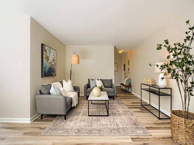 1200 Vine St 4C, Denver, CO 80206