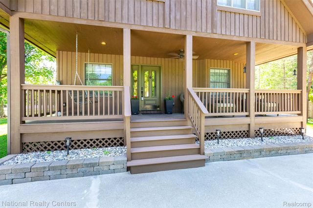 8706 Buckland Drive, Northfield Township, MI 48178