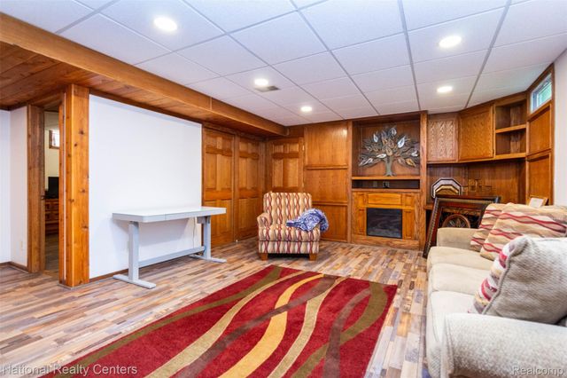 8706 Buckland Drive, Northfield Township, MI 48178