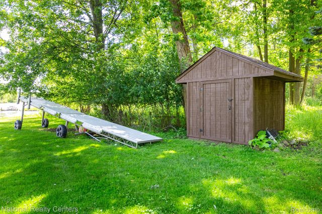 8706 Buckland Drive, Northfield Township, MI 48178