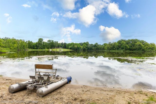 8706 Buckland Drive, Northfield Township, MI 48178