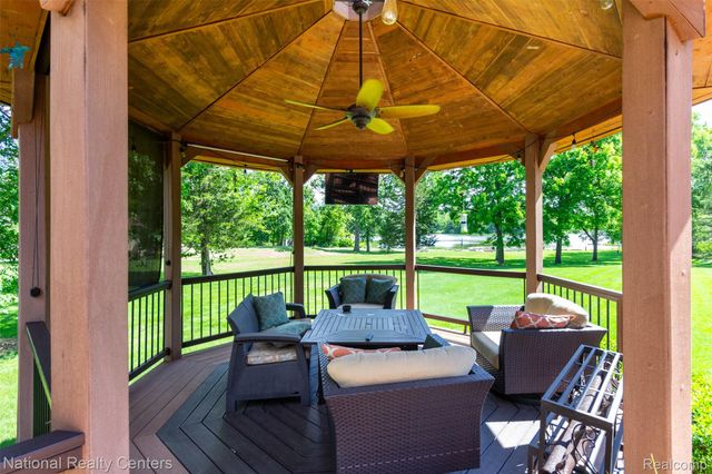 8706 Buckland Drive, Northfield Township, MI 48178
