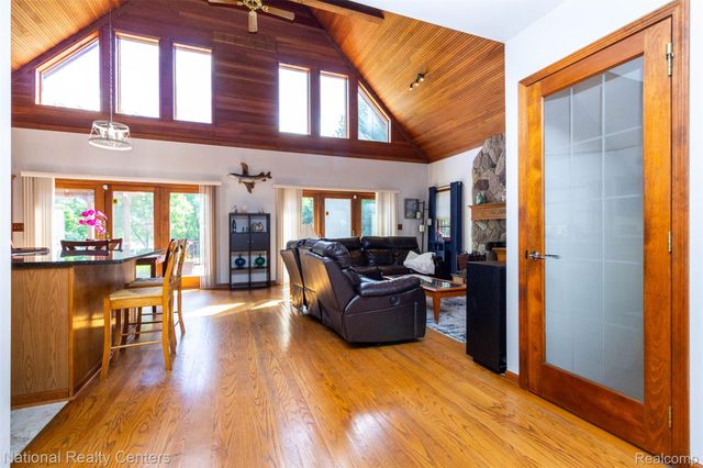 8706 Buckland Drive, Northfield Township, MI 48178