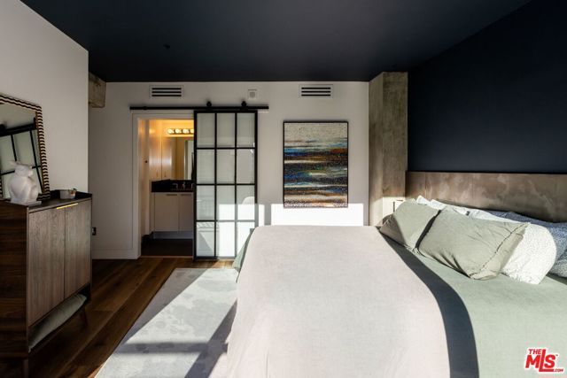 416 S Spring Street 609, Los Angeles, CA 90013