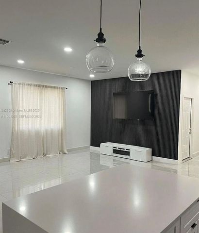 655 NW 24th Ave 0, Fort Lauderdale, FL 33311