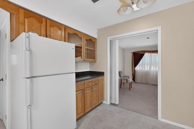 407 C De Baca Lane NW, Albuquerque, NM 87114