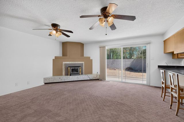 407 C De Baca Lane NW, Albuquerque, NM 87114
