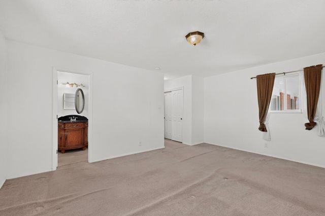 407 C De Baca Lane NW, Albuquerque, NM 87114