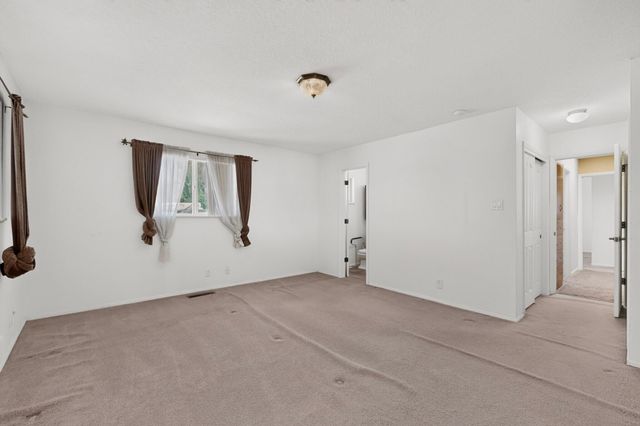 407 C De Baca Lane NW, Albuquerque, NM 87114