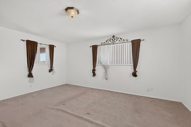 407 C De Baca Lane NW, Albuquerque, NM 87114