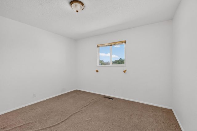 407 C De Baca Lane NW, Albuquerque, NM 87114