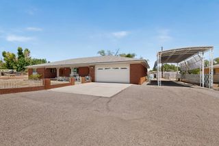 407 C De Baca Lane NW, Albuquerque, NM 87114