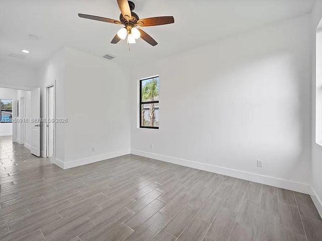 141 W 16th St, Riviera Beach, FL 33404
