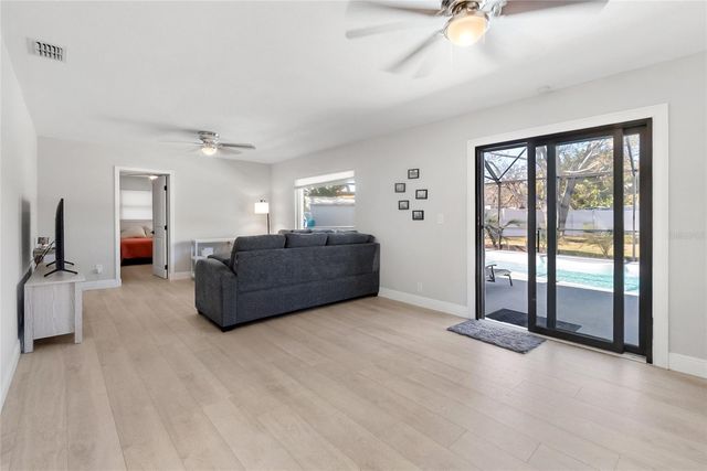 11245 69TH AVENUE, Seminole, FL 33772