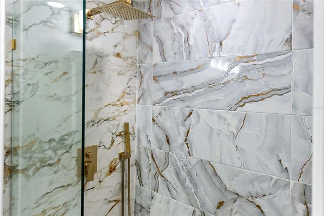 11245 69TH AVENUE, Seminole, FL 33772