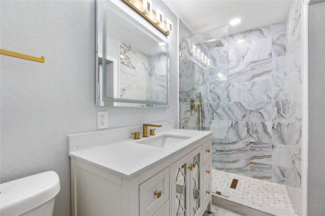 11245 69TH AVENUE, Seminole, FL 33772