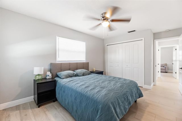 11245 69TH AVENUE, Seminole, FL 33772