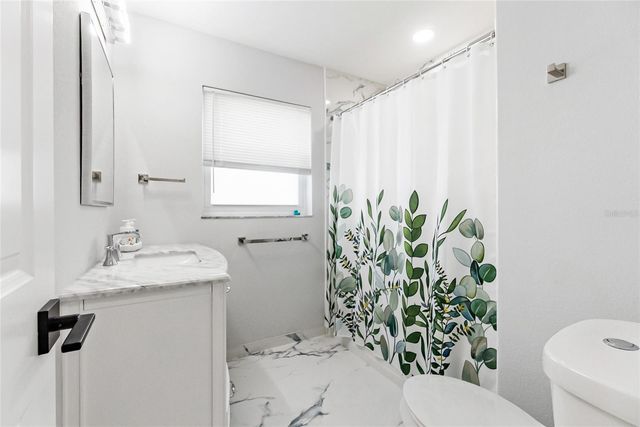 11245 69TH AVENUE, Seminole, FL 33772