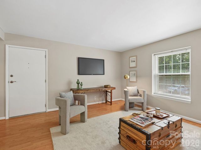 2628 Park Road D, Charlotte, NC 28209