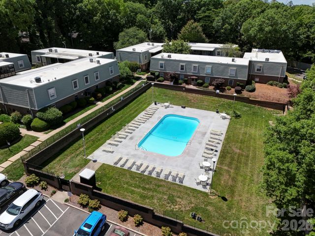 2628 Park Road D, Charlotte, NC 28209