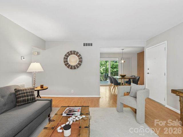 2628 Park Road D, Charlotte, NC 28209