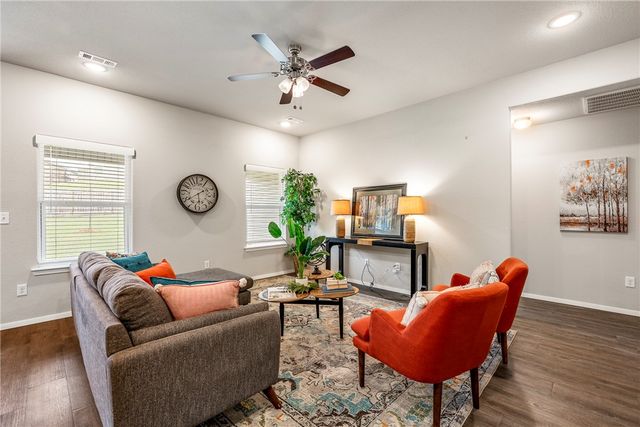 529 Ashwood Street, Lowell, AR 72745