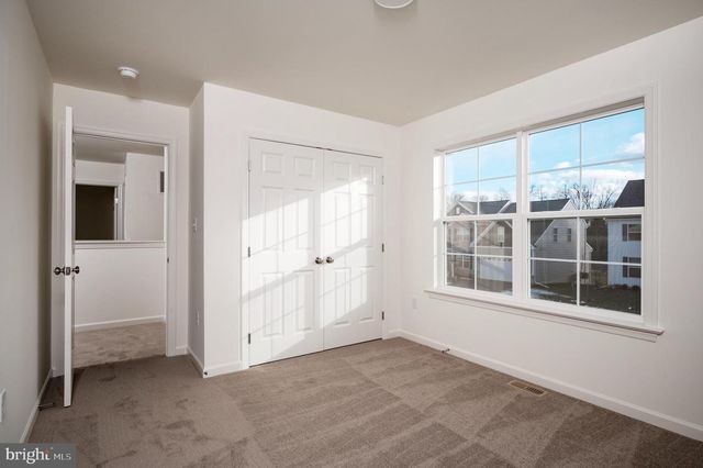 322 RESERVE LN, Mechanicsburg, PA 17050