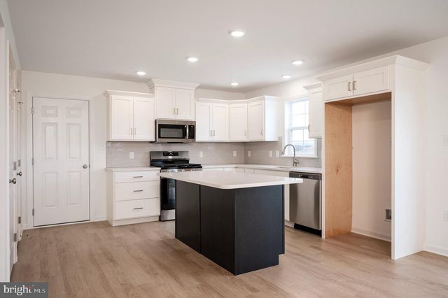 322 RESERVE LN, Mechanicsburg, PA 17050