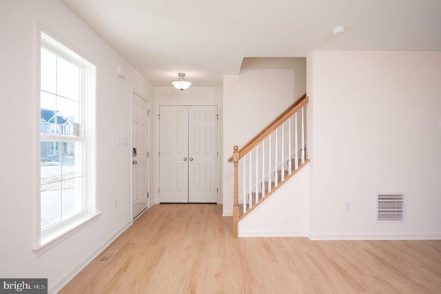 322 RESERVE LN, Mechanicsburg, PA 17050