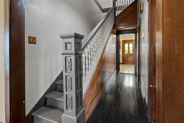 401 W Maple Street, Whitewright, TX 75491