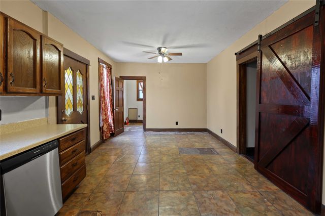 401 W Maple Street, Whitewright, TX 75491