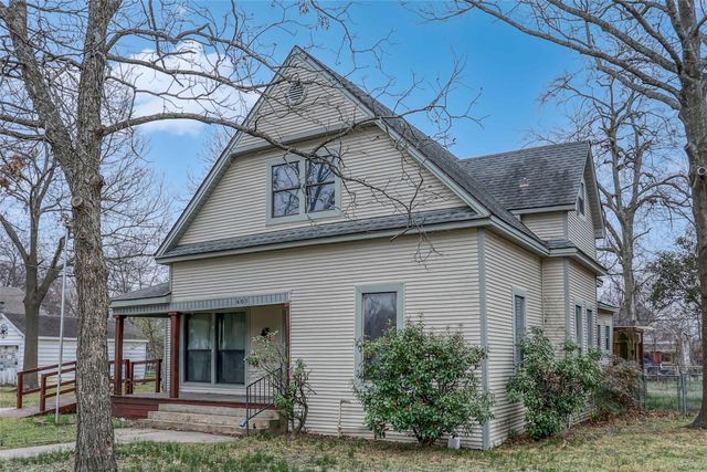 401 W Maple Street, Whitewright, TX 75491