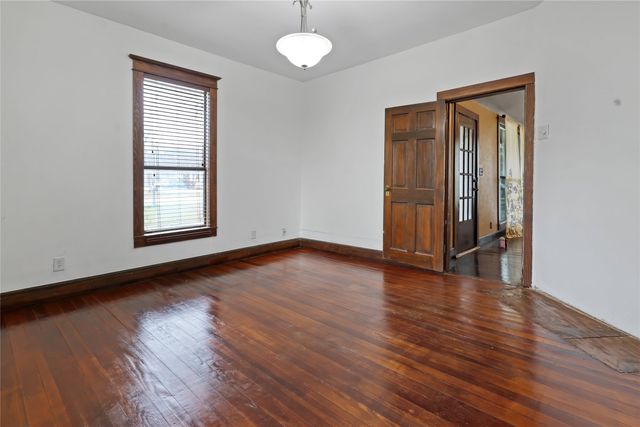 401 W Maple Street, Whitewright, TX 75491