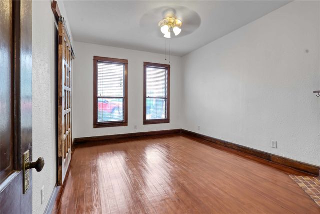 401 W Maple Street, Whitewright, TX 75491