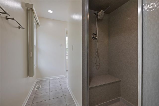 2306 Dove Street, Rolling Meadows, IL 60008