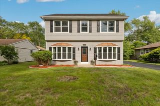 2306 Dove Street, Rolling Meadows, IL 60008